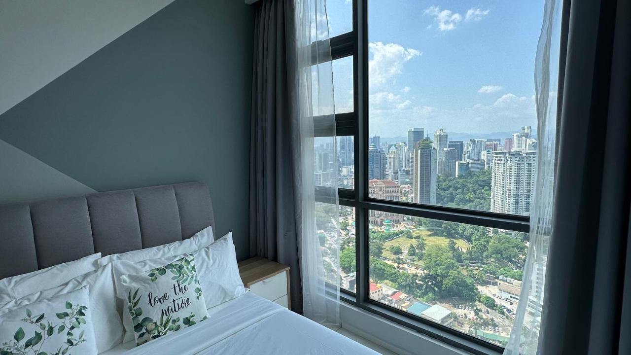 Skyline View In Bukit Bintang The Robertson 42F Apartment Kuala Lumpur Exterior foto