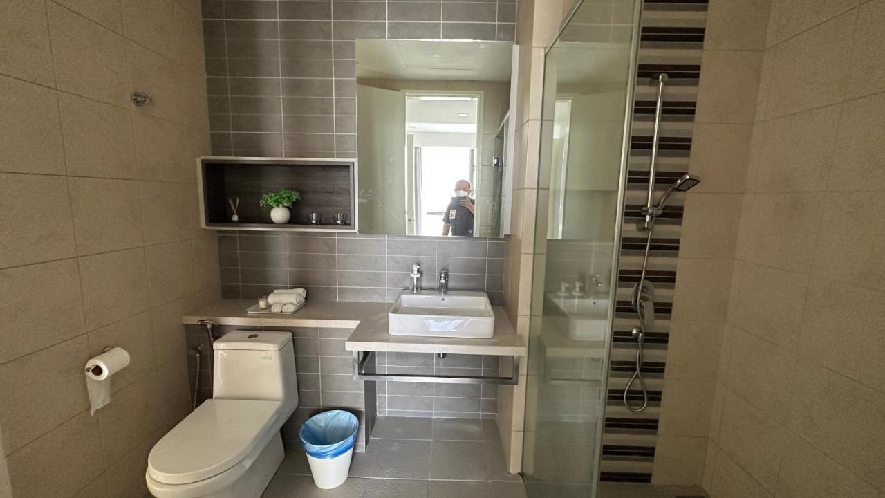 Skyline View In Bukit Bintang The Robertson 42F Apartment Kuala Lumpur Exterior foto