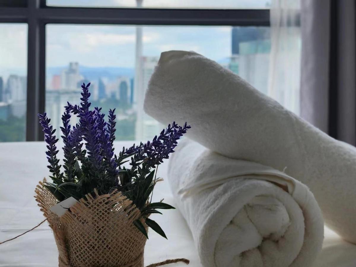 Skyline View In Bukit Bintang The Robertson 42F Apartment Kuala Lumpur Exterior foto